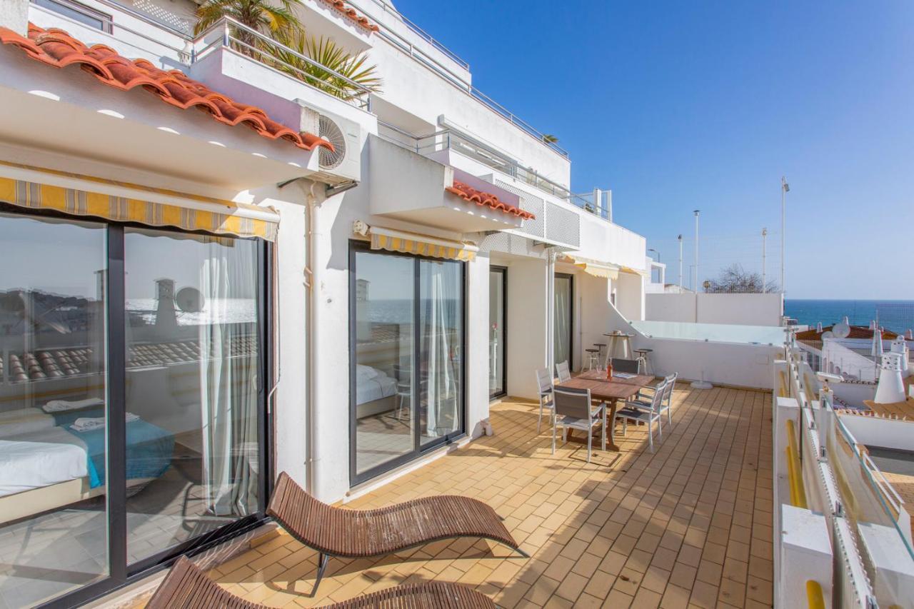 Old Town Beach Apartments Албуфейра Экстерьер фото